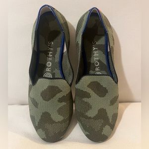 RARE ROTHY’S The Loafer in Olive Camo, W 7